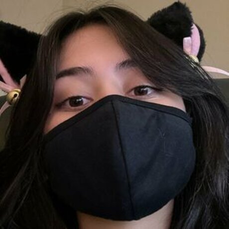 Akuma Nihmune model porn pic