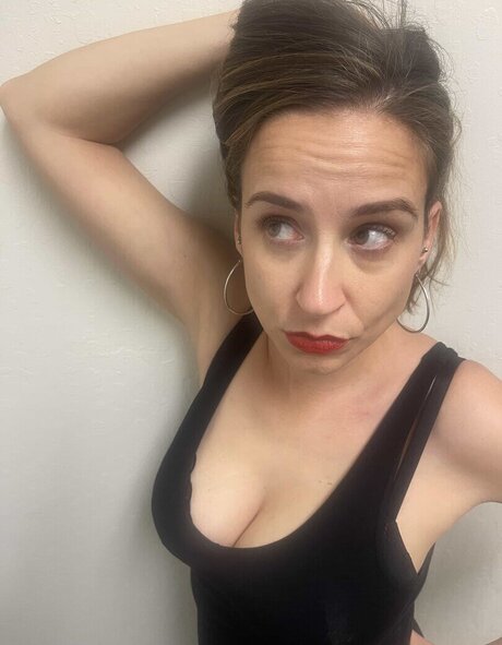 BellaSuede pornstar sex pic