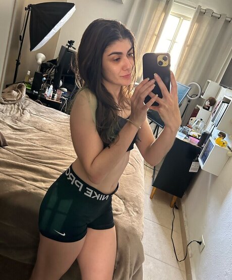 lorak al model perfect images