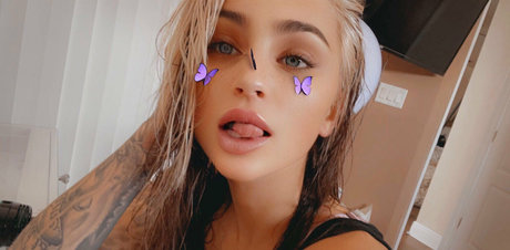 VIPKay model hot img