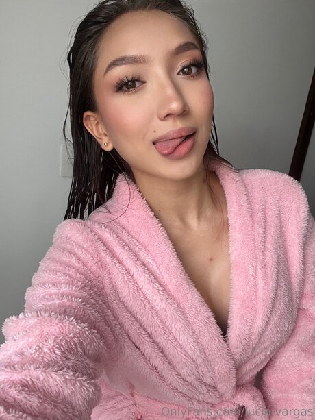 Lucia vargas pretty actress archive