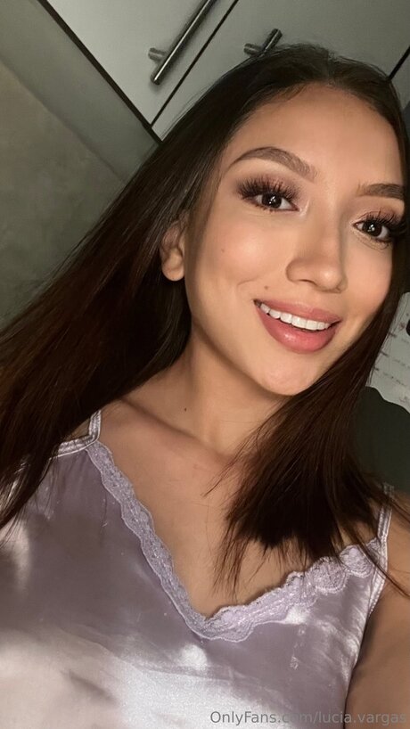 Lucia vargas xxx model image