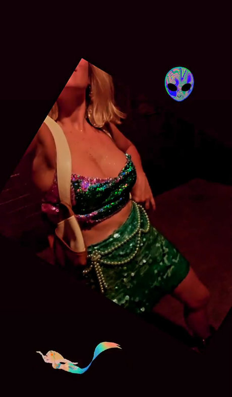 Emily Osment high quality pornstar images