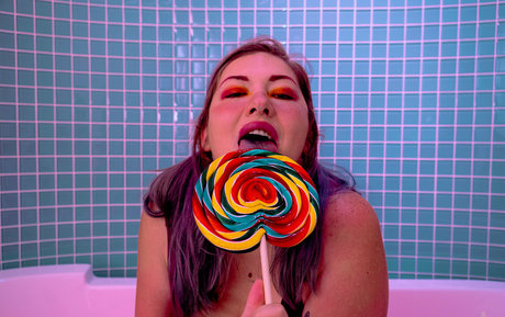 thefreeserpent model xxx photo