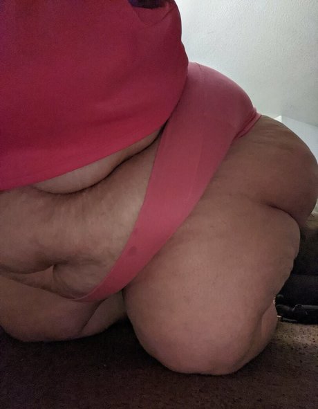 strawberry cakes hot actress images