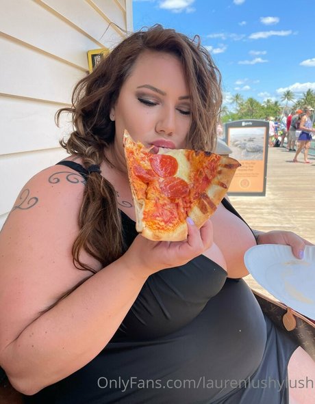 lushie lauren perfect pornstar pic