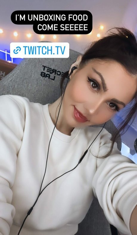 Aliythia pretty star photo