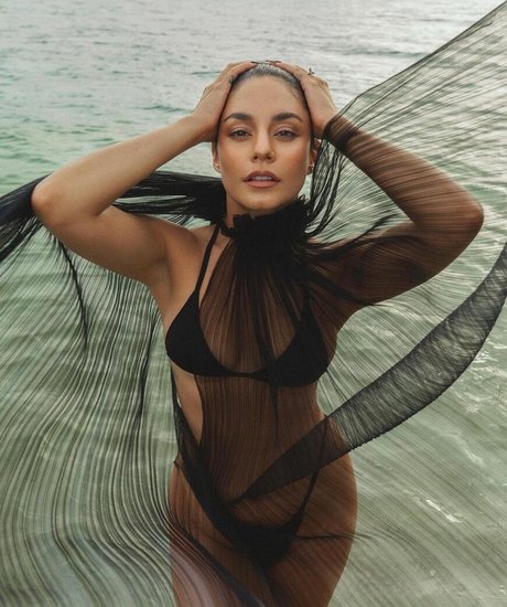 teen ladyboy onlyfans pornographic pictures