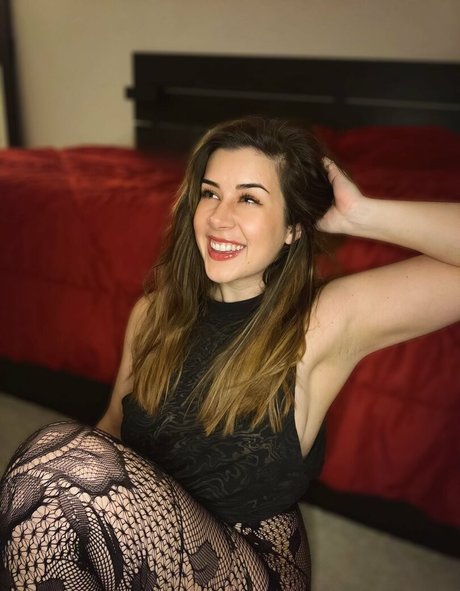 Elspeth Eastman hd actress pictures