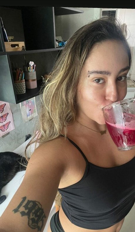 Amy Reis star galleries