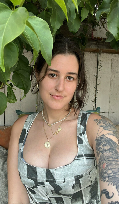 allieoops exclusive star gallery