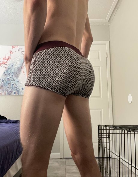 kallen2044 perfect model pic