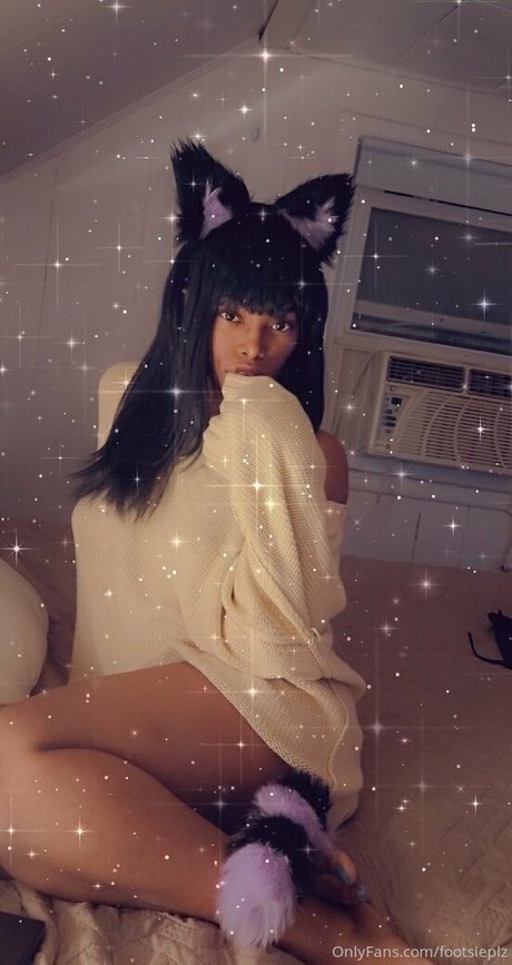 footsieplz star nude images