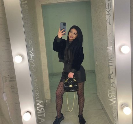 Zhansaya Dakarimova hd model picture