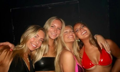 Isa mariduena model erotic photos