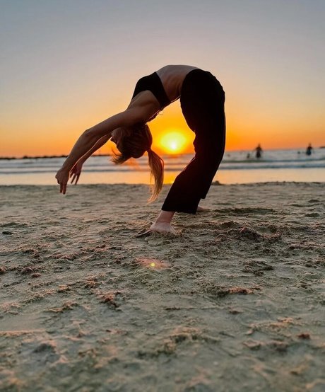 Lindsey Stirling pornstar xxx picture