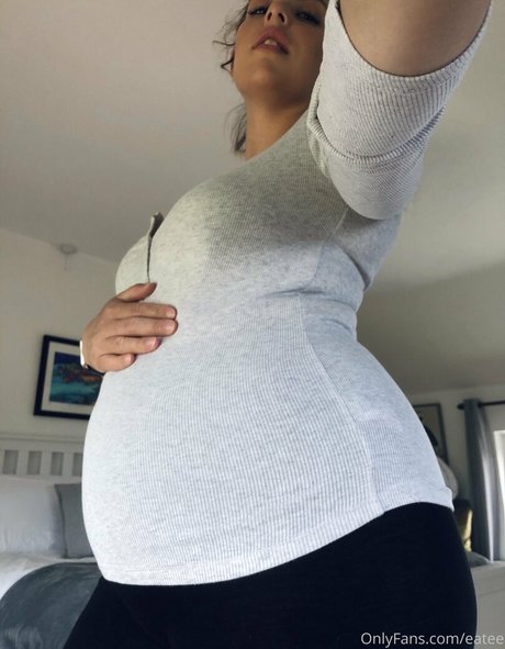 taboo onlyfans pornographic pictures