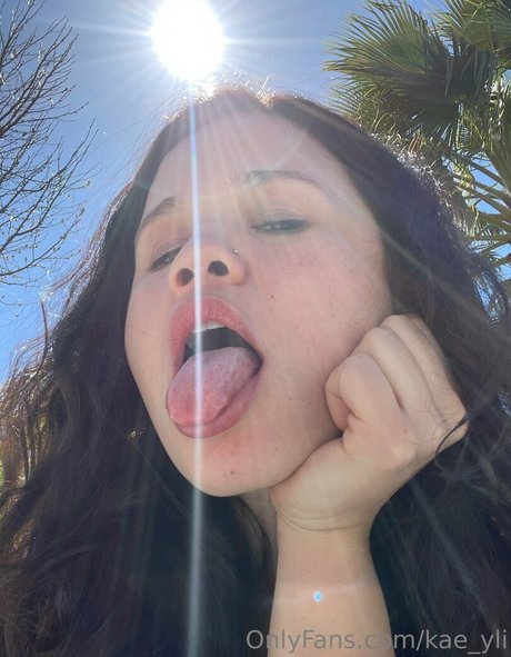 kae yli hot pornstar pictures