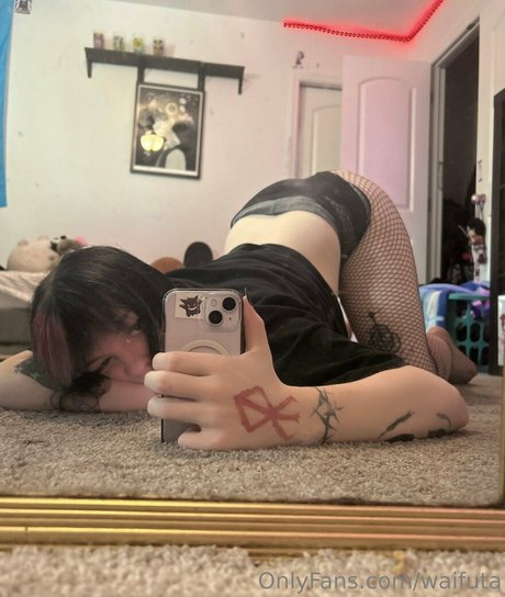 Waifuta pornographic actress image