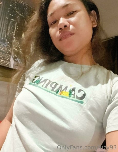 luzy93 erotic pornstar photo