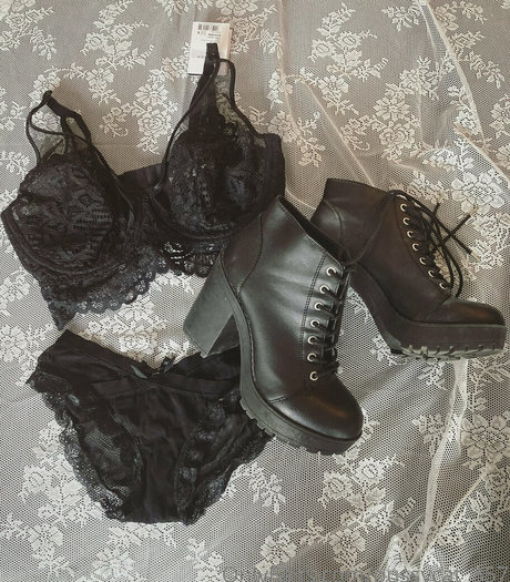 pussycat 357 star naked pic