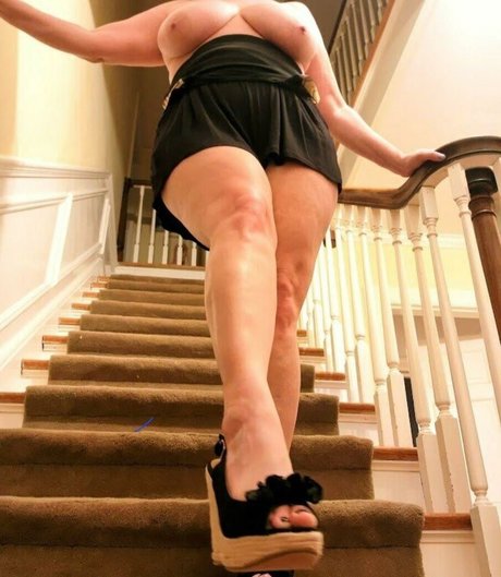 Susan 36DDD VIP hot actress photos