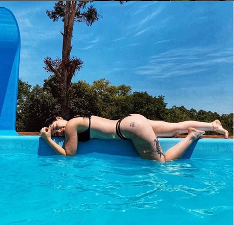 lauratavora sex actress images