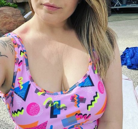 ms heidi naked pornstar photo