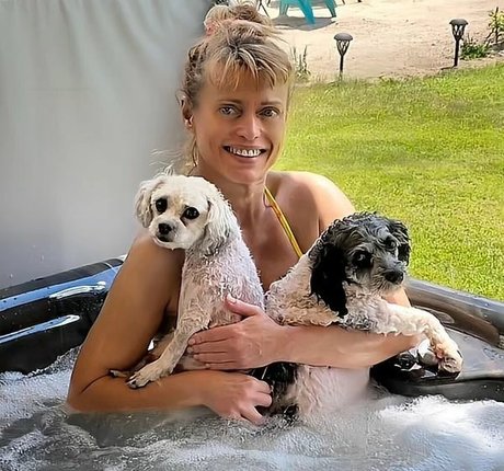 curvy anal onlyfans nudes images