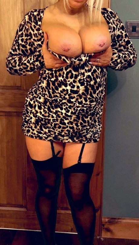 Holytits xxx model galleries