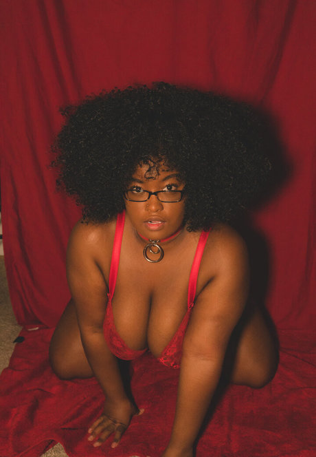 Thighlyinfluential nice pornstar picture