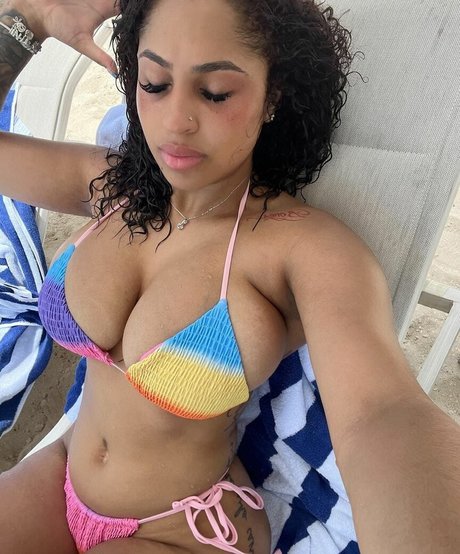 nikkiimelons star perfect img