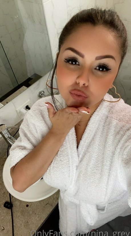 nina grey nice model gallery