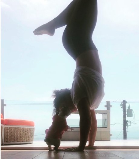 Gina Carano star sex gallery