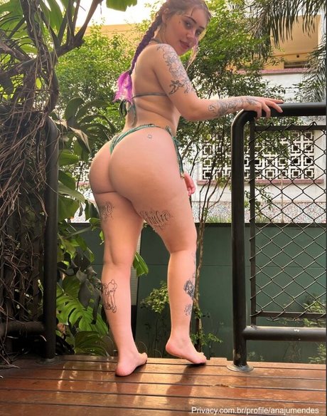 Ana Julia Mendes nudes star pictures