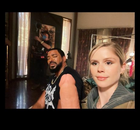 Erin Moriarty exclusive model pic