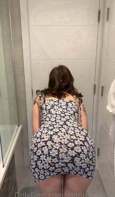 ErinMoore star sex pic