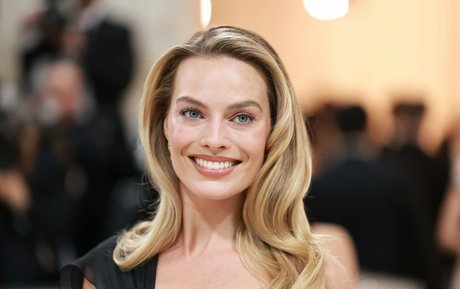 Margot Robbie sex actress images