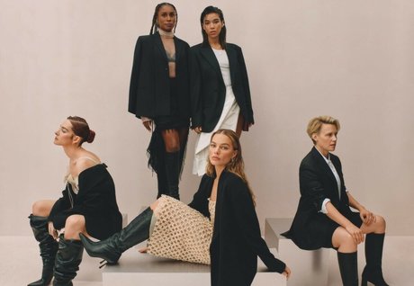 Margot Robbie pornstar high quality photo