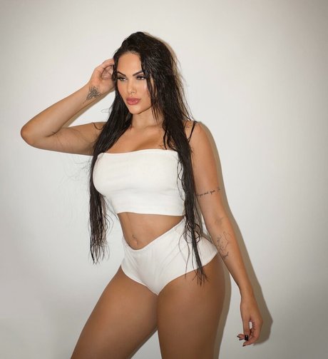 Emily Garcia model pretty pics