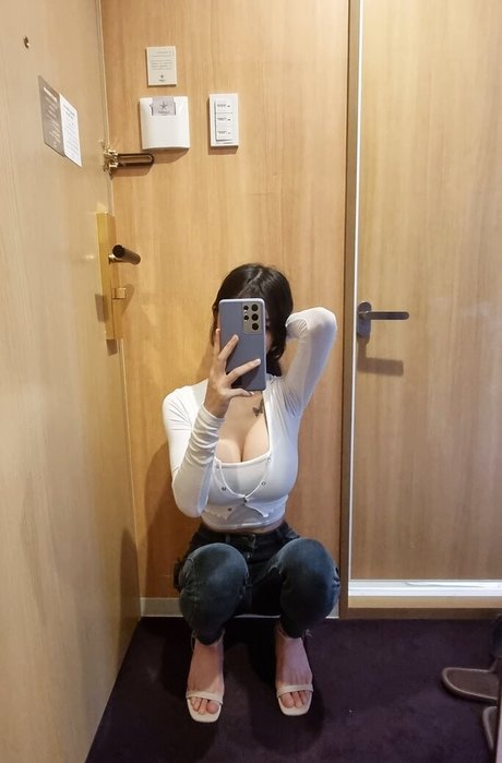 Biya nice actress galleries