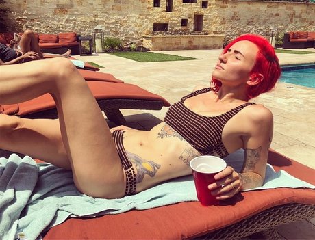 Lights Poxleitner star exclusive photo