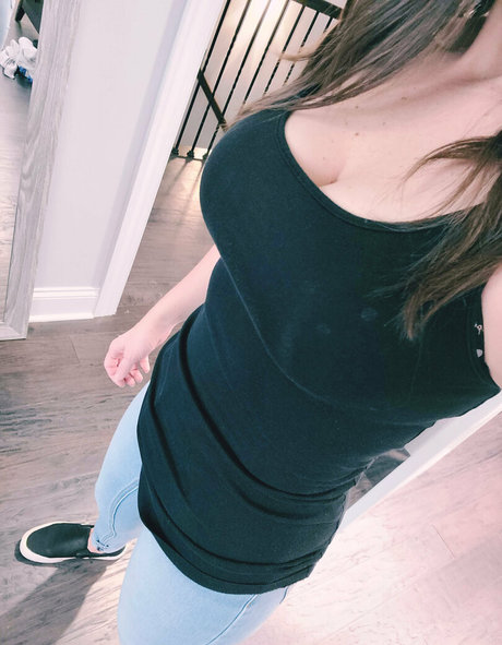 fitmomwith3 sex actress pic