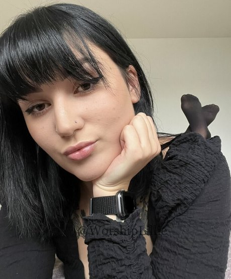 worshiplillie erotic pornstar img