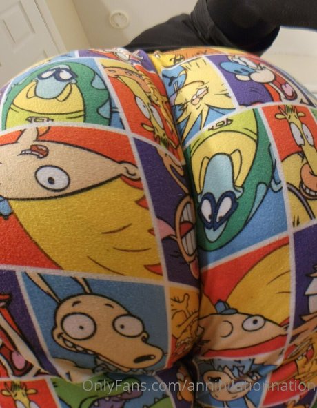 annihilationnation model naked gallery