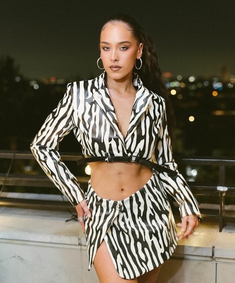 maetasworld sex pornstar image