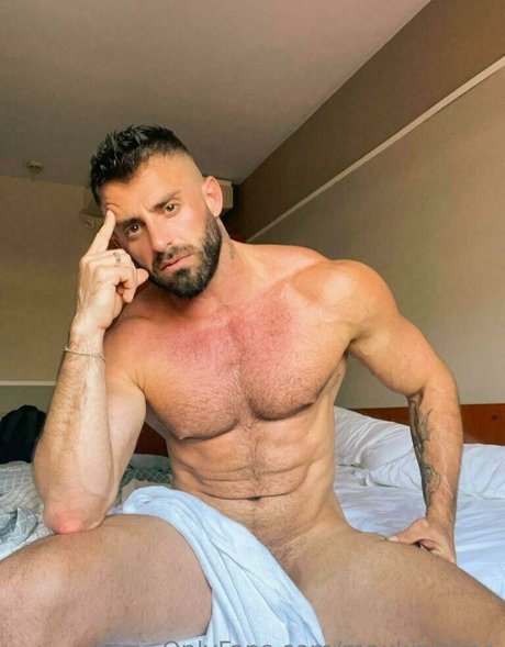 maxkingfree pornstar exclusive galleries