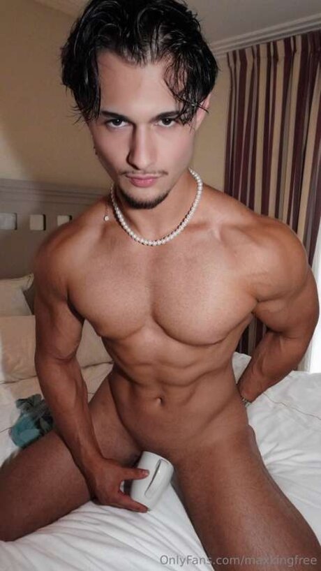 maxkingfree star nudes galleries