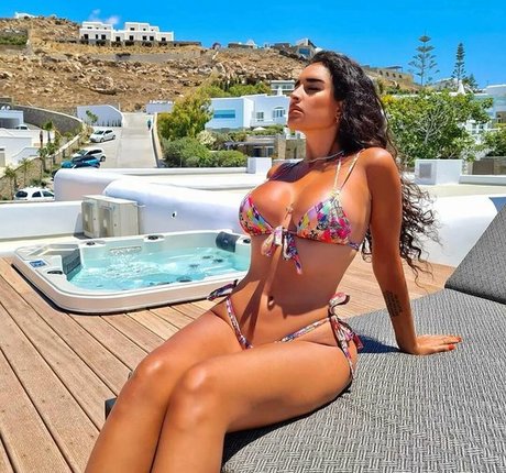 Tania Barbosa sex star images