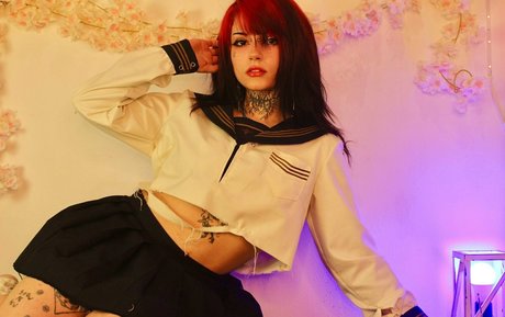 elfsandi exclusive model images